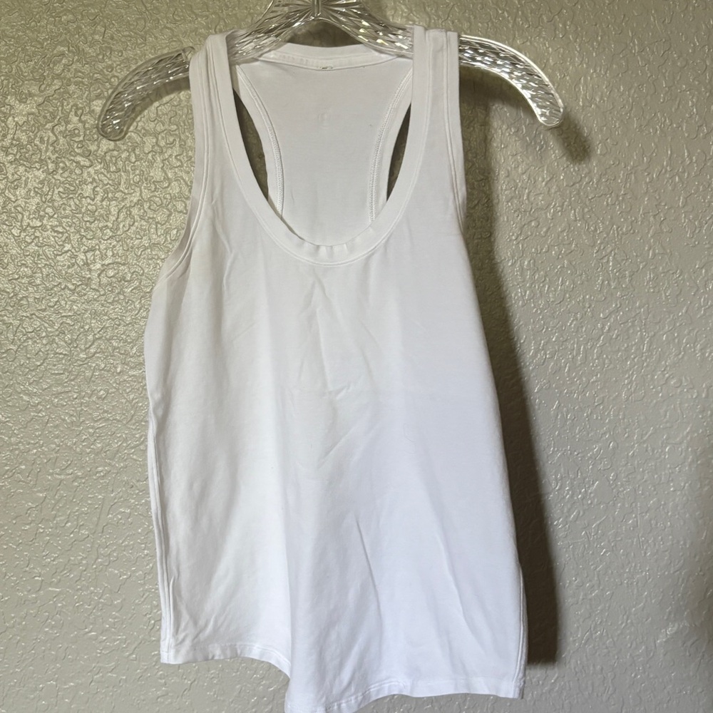 Lululemon tank top